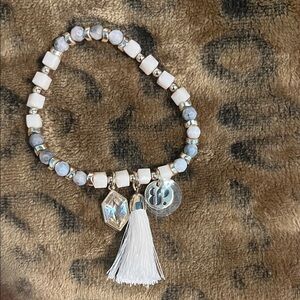 Elegant White and Silver Beaded Bracelet